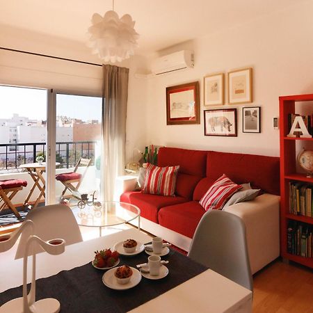 Apartamento LUMINOSO. COMODO. ACOGEDOR. WIFI. Junto a AVE Valencia Exterior foto