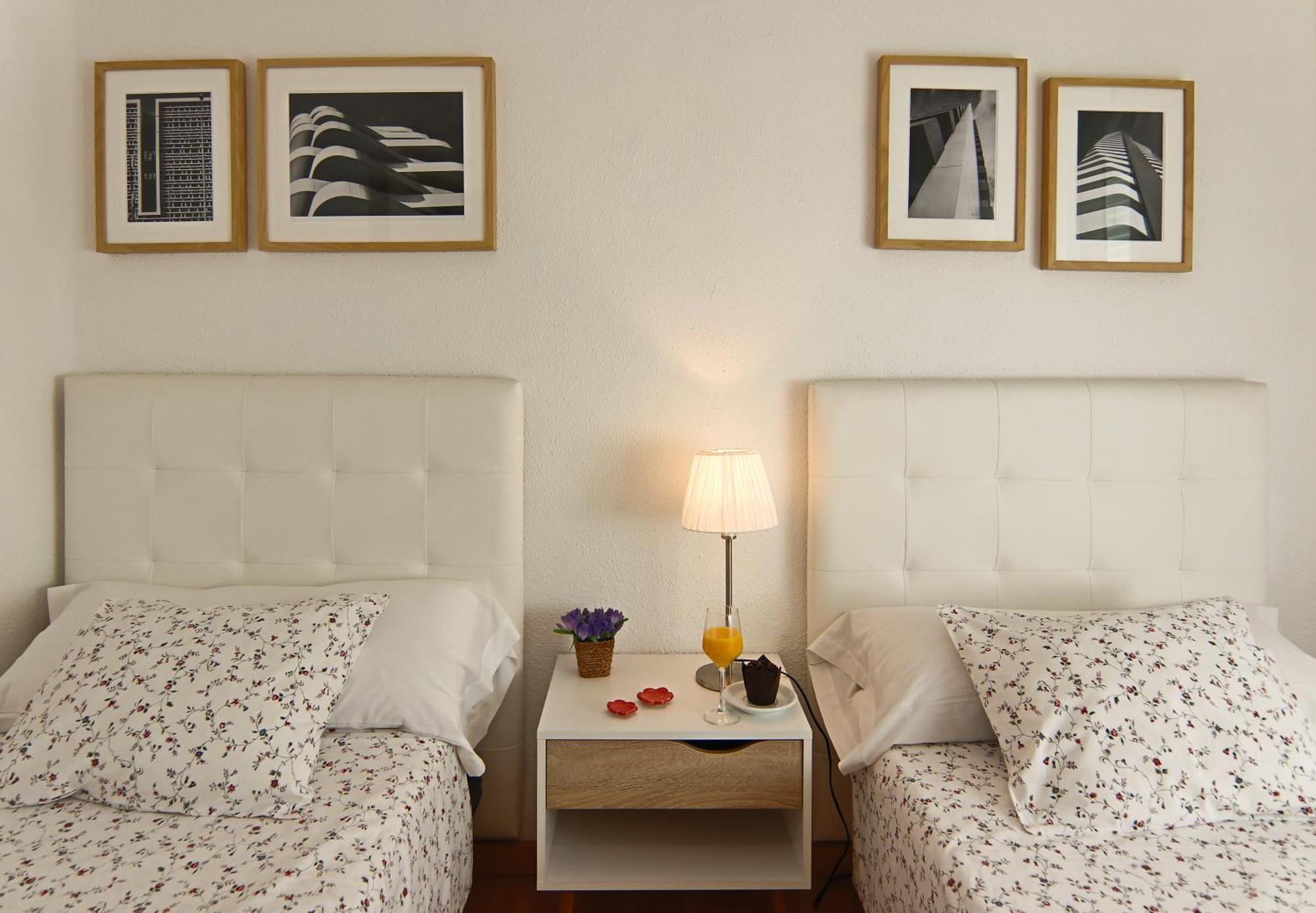 Apartamento LUMINOSO. COMODO. ACOGEDOR. WIFI. Junto a AVE Valencia Exterior foto